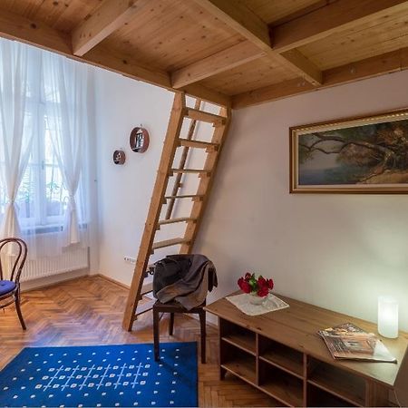 Апартаменты Rustic Elegance Будапешт Экстерьер фото